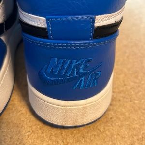 Jordan 1 Retro High Rare Air "Soar Blue" -